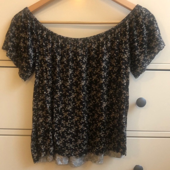 ☀️ American Eagle Top - Picture 4 of 5